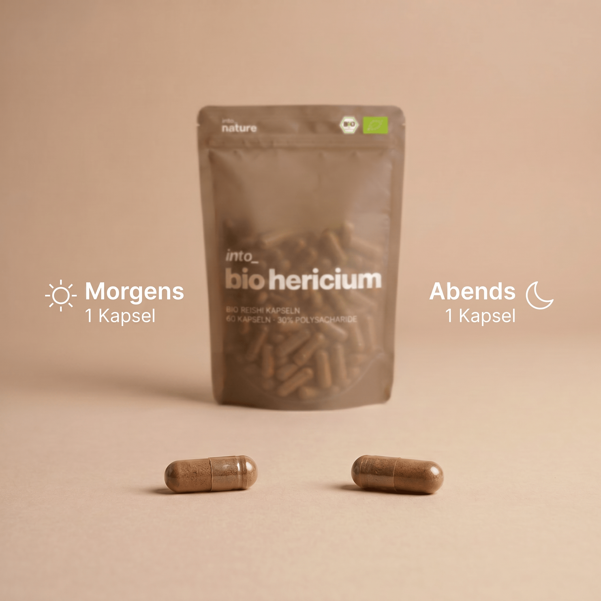 Zwei Hericium-Kapseln mit Einnahmehinweis morgens und abends je eine Kapsel