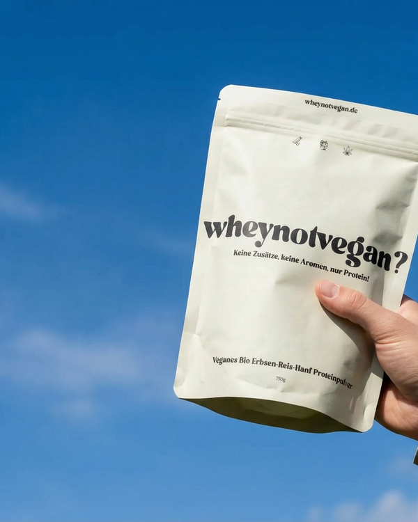 Veganes Bio-Proteinpulver aus Erbse, Reis und Hanf als neutrale Shake-Basis